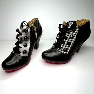 CRISTOFOLI Retro Inspired Women’s Leather Low Ankle Boot Black Size 36